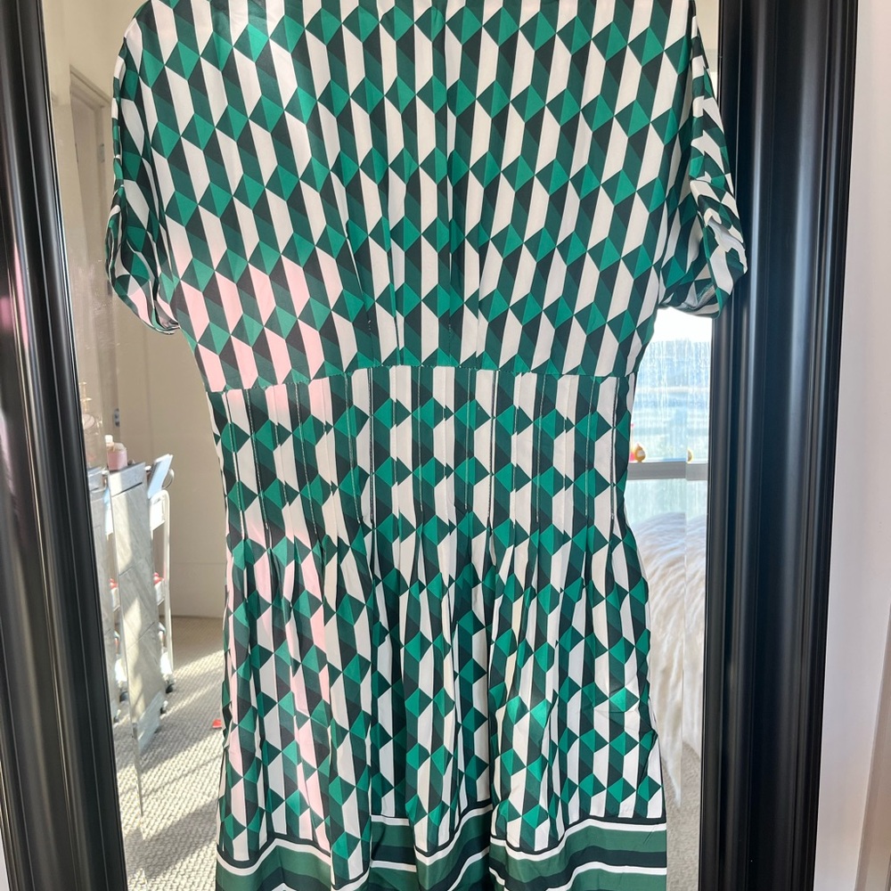 Green Geometric Pattern Dress - image 4